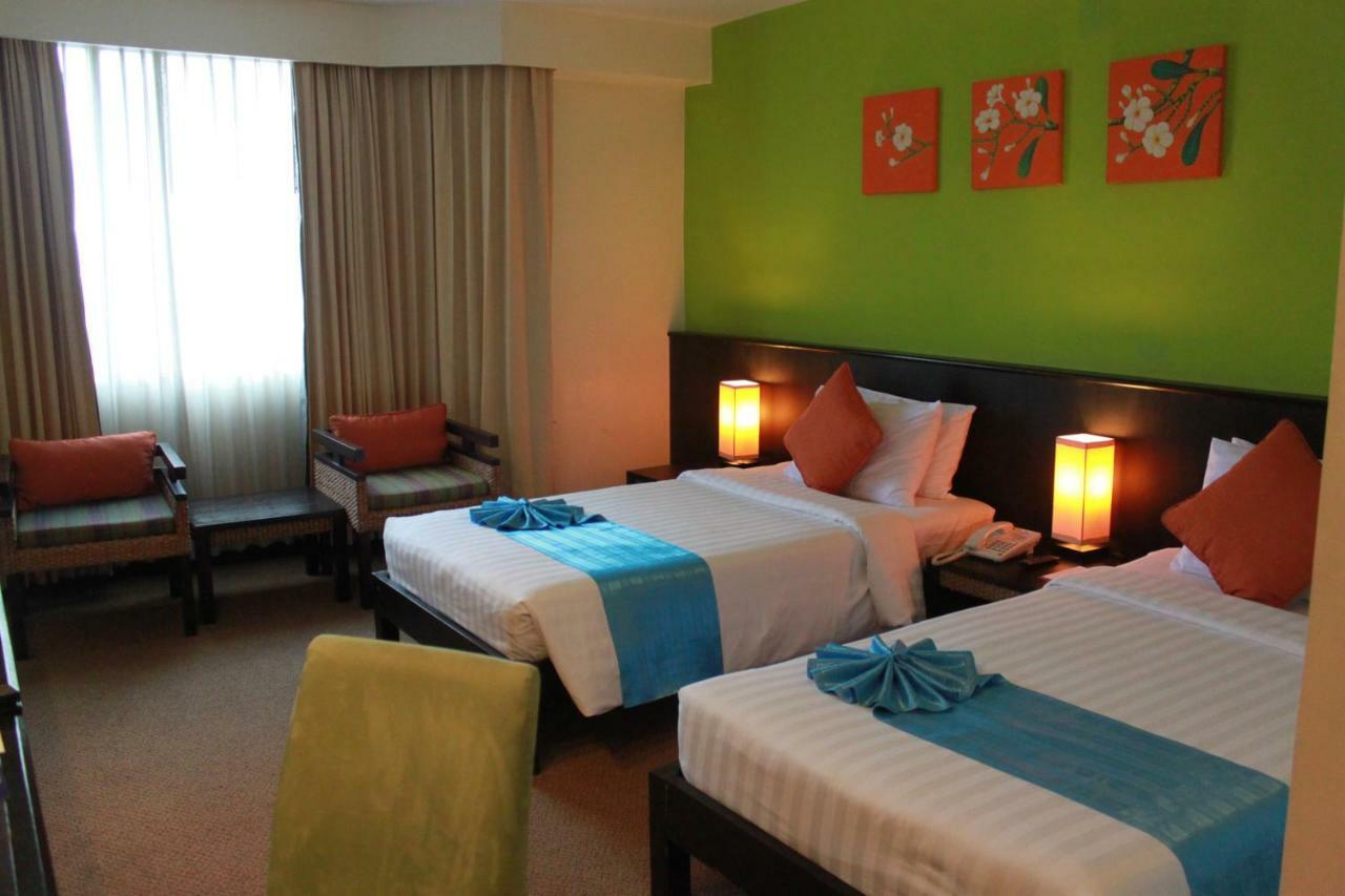 צ'ון בורי Chon Inter Hotel מראה חיצוני תמונה